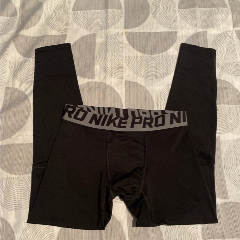 Nike pro boy leggings